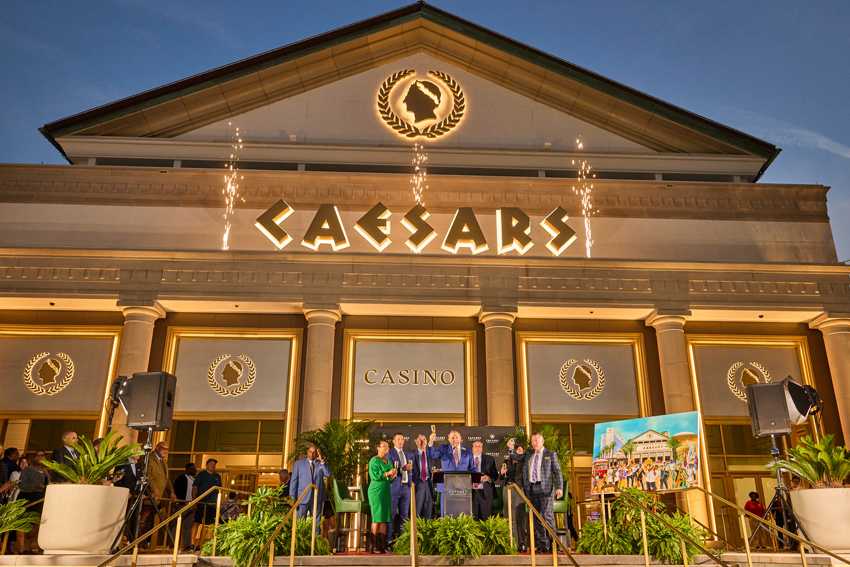 See Inside the $435M Caesars New Orleans Hotel & Casino