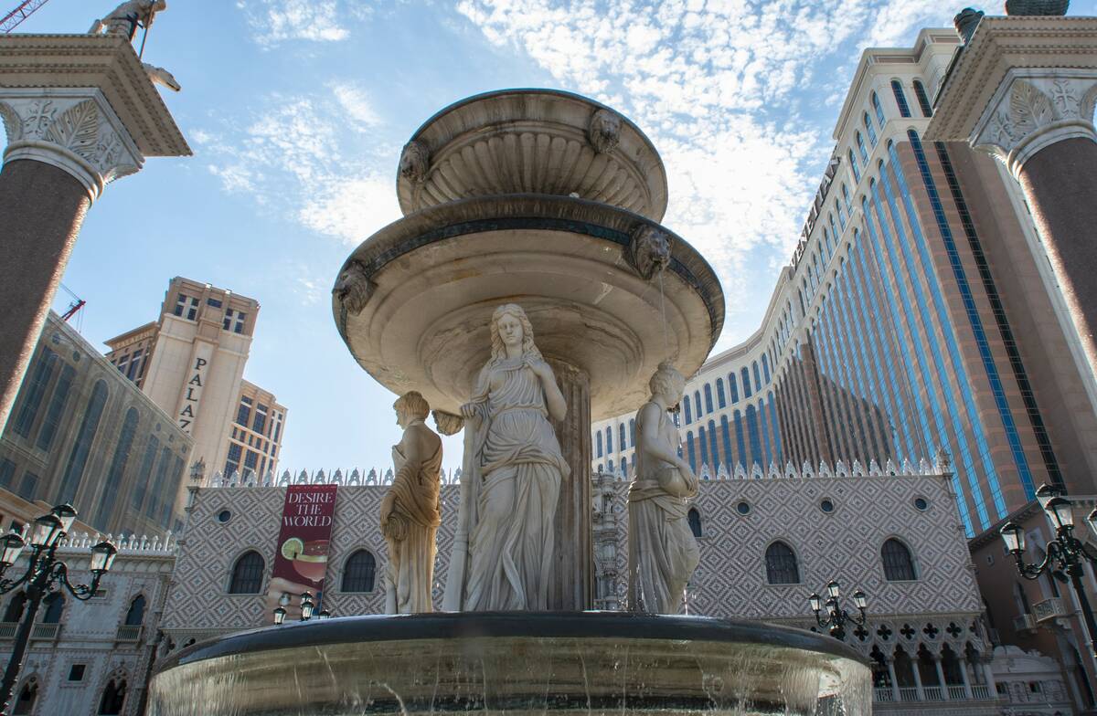 Venetian, Palazzo deal with major hotel operator ending Jan. 1 | Casinos & Gaming