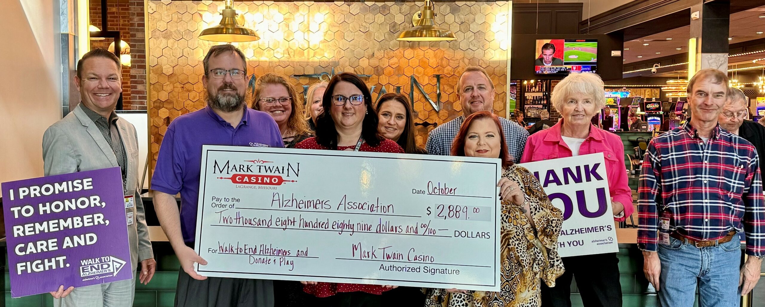 Mark Twain Casino raises $2,889 for Alzheimer’s Association through match donation campaign – Muddy River News