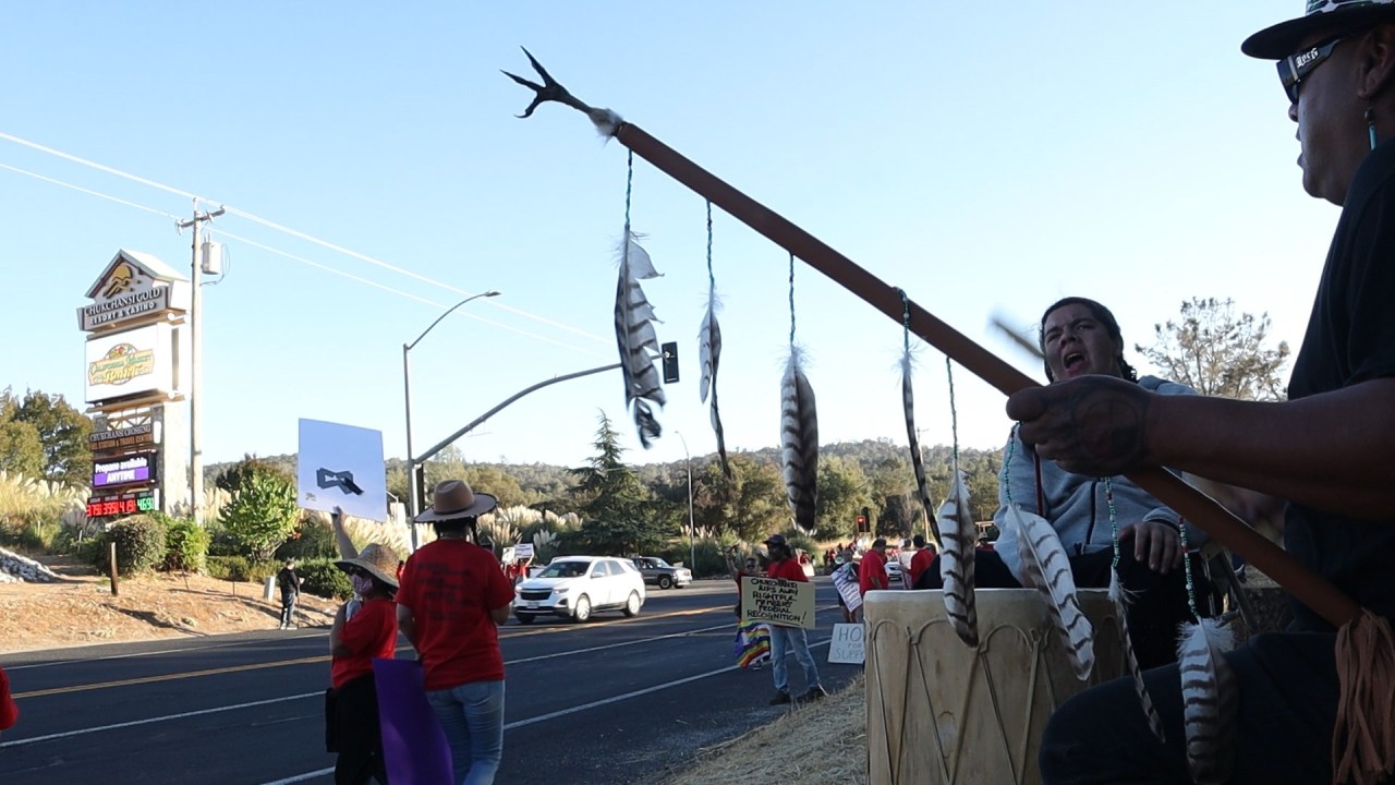 Protestors rally against disenrollment at Chukchansi Gold casino | CBS47 and KSEE24