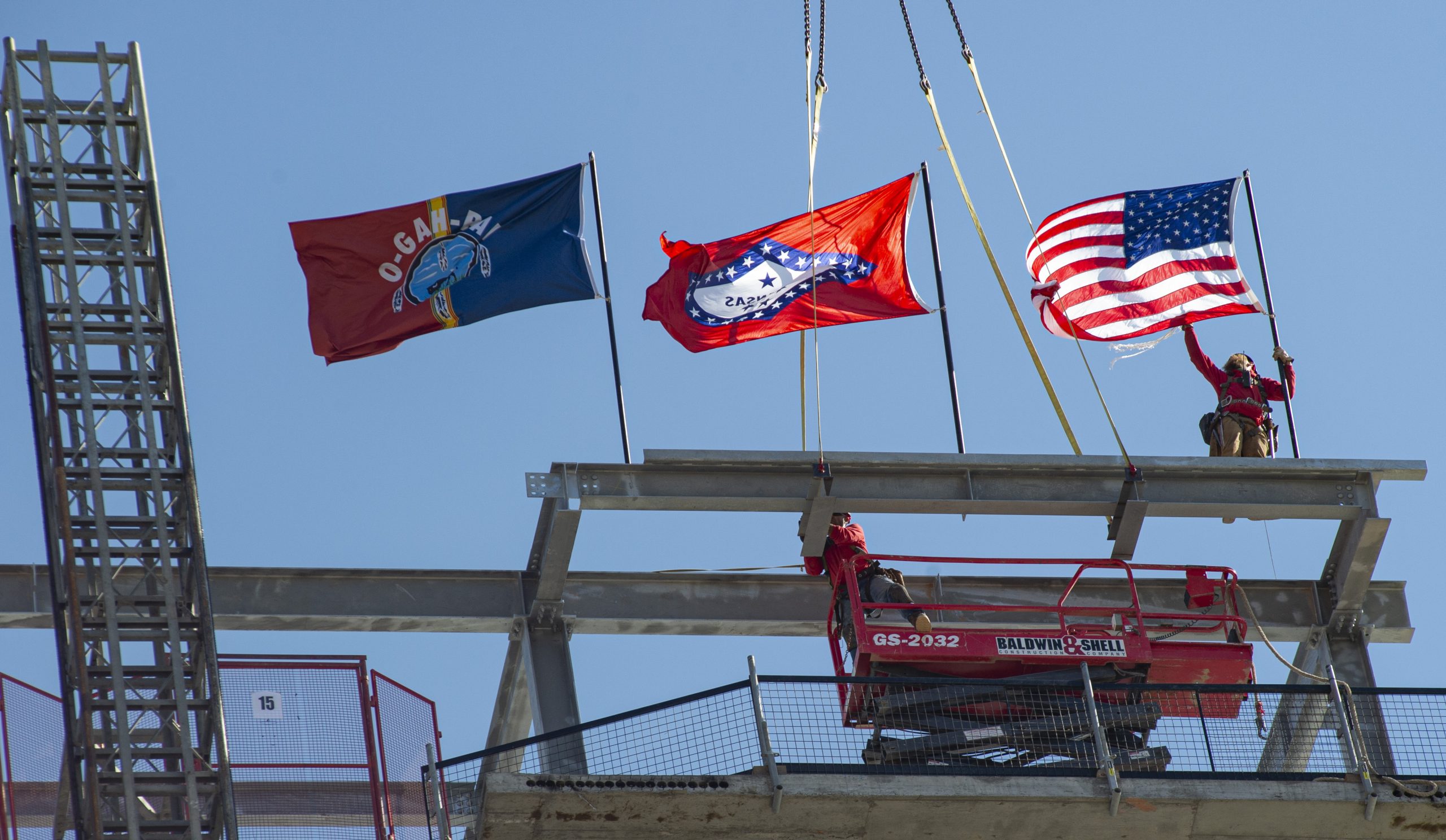 Saracen Casino tops new Pine Bluff hotel with final roof beam